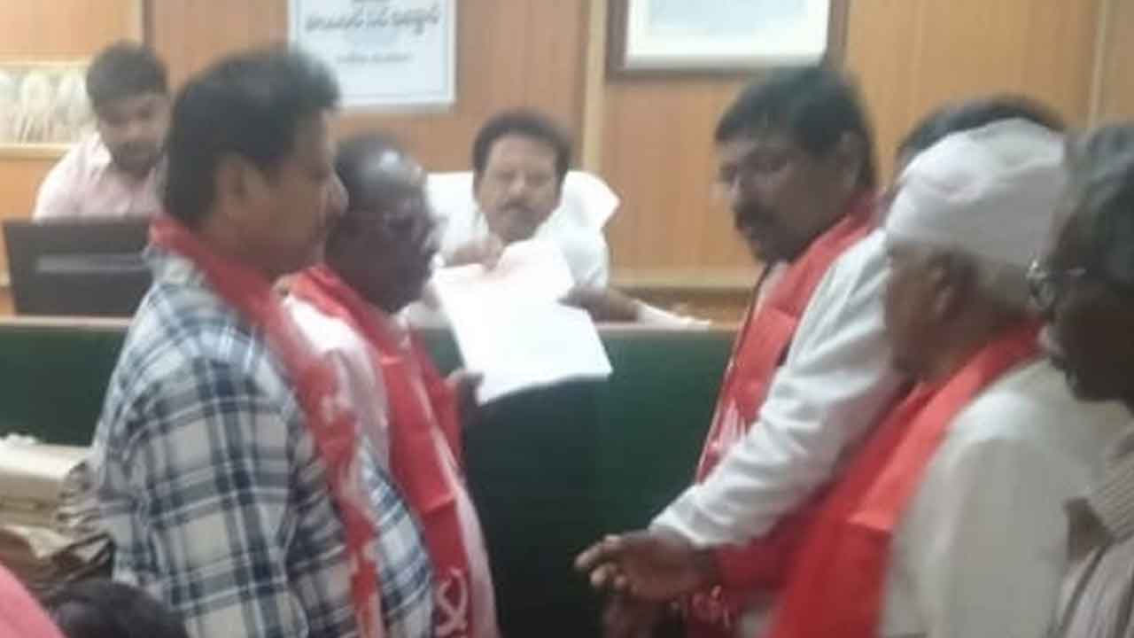 Kazipet | ప్రభుత్వ భూమిని పరిరక్షించాలి : మద్దెల ఎల్లేష్