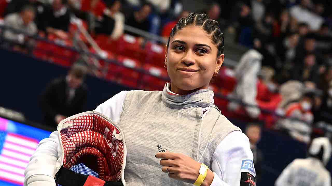 WADA | ప్రియుడికి ముద్దుతో నాలుగేళ్ల నిషేధం.. ఫెన్సర్‌కు ఊరట..!