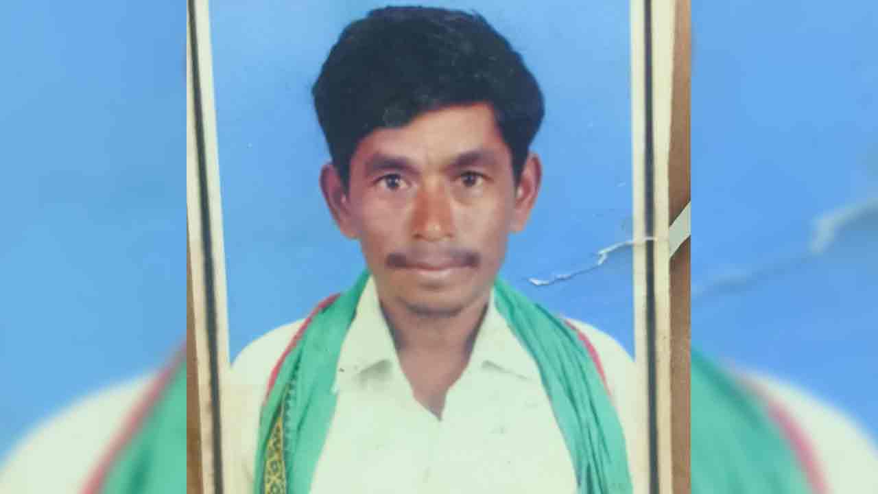 వన్య ప్రాణుల కోసం పెట్టిన విద్యుత్ తీగలు తగలి వ్యక్తి మృతి.. ఐదుగురిపై కేసు