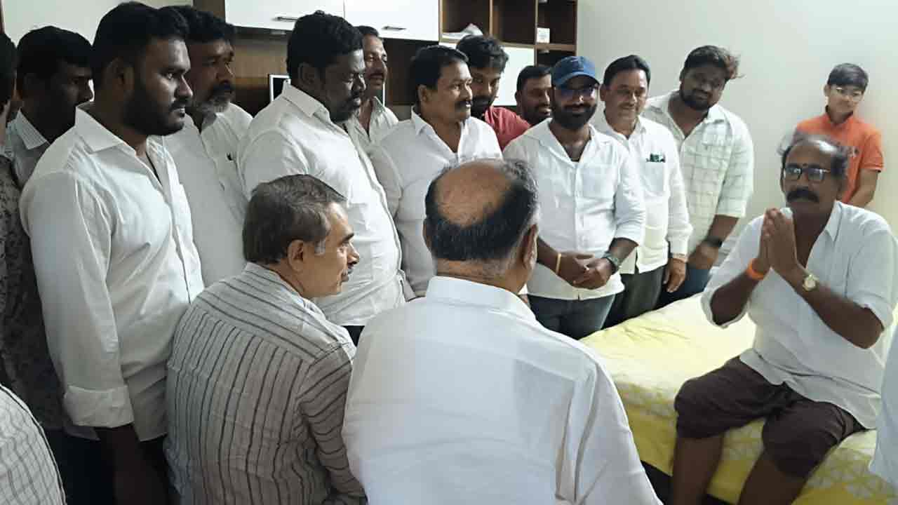 Paleru | అధైర్య పడవద్దు అండగా మేమున్నాం : కందాల ఉపేందర్ రెడ్డి