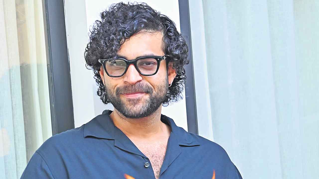 ఫారిన్‌లో వరుణ్‌ యాక్షన్‌