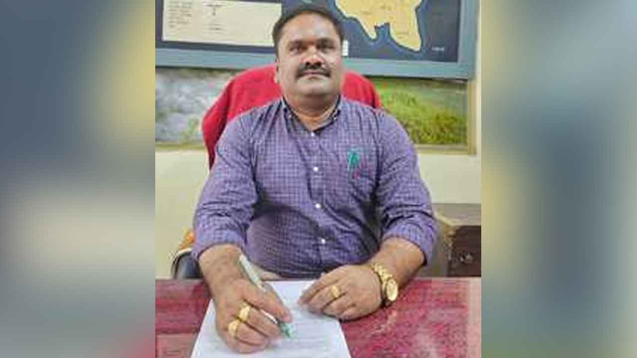 Nallagonda | నల్లగొండ ఎంపీడీవోగా యాకుబ్ నాయక్