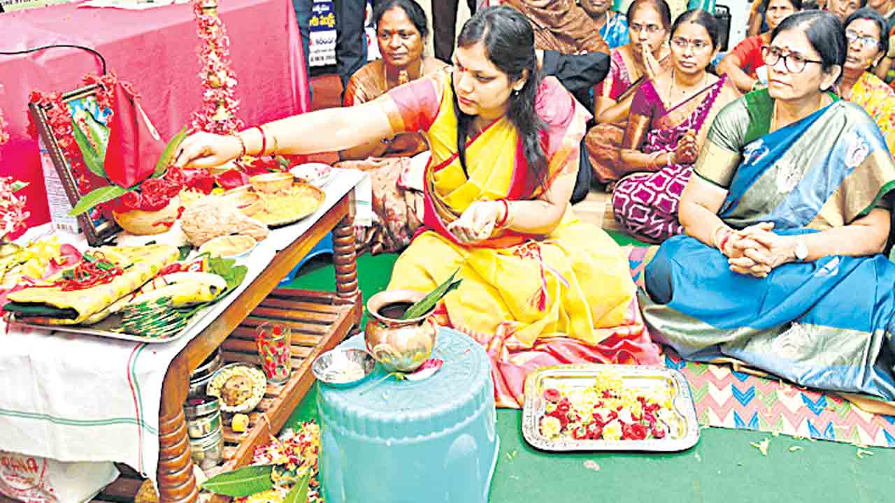 సంపూర్ణ ఆరోగ్యంతోనే ఆర్థిక సాధికారత