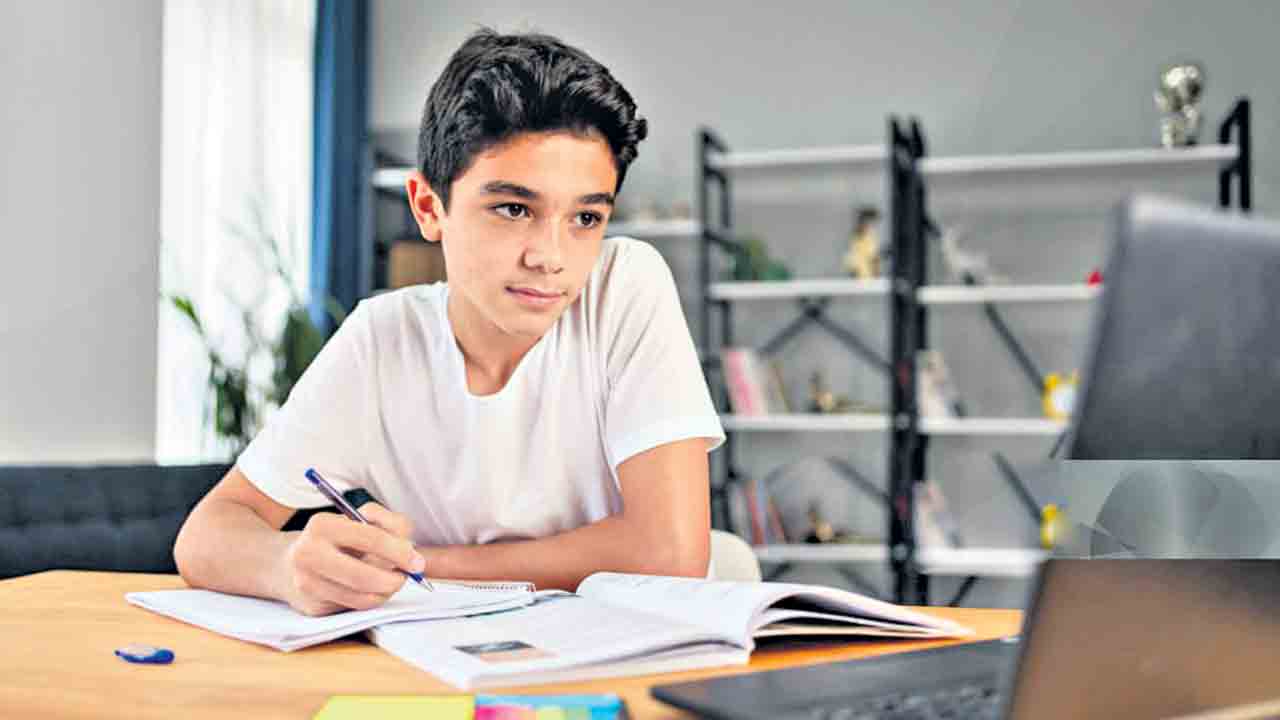 డిజిటల్‌ దారిలో త్రికరణ శుద్ధిగా..