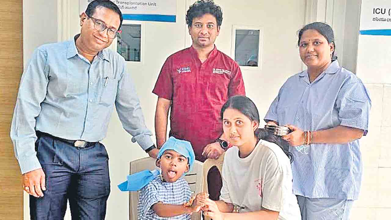 తమ్ముడికి రాఖీ ఇనాం.. మూల కణాలతో ప్రాణదానం