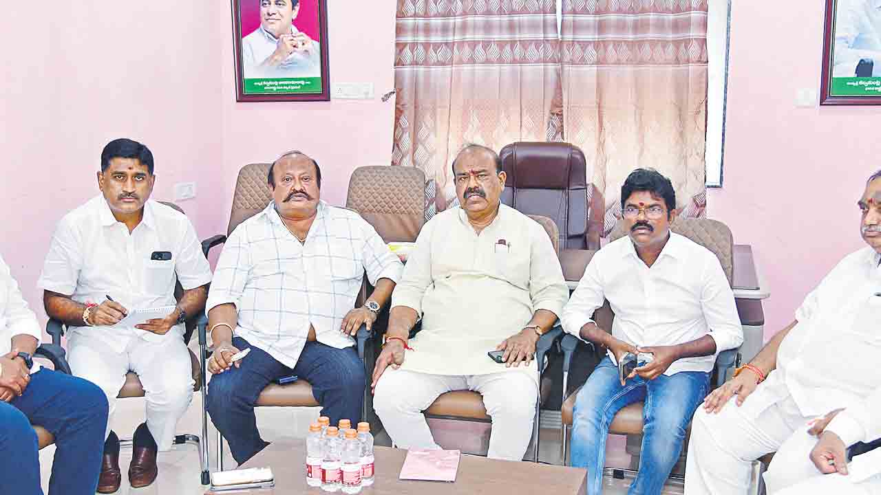 14న బహిరంగ సభకు తరలిరావాలి.. అన్ని నియోజకవర్గాల నుంచి బీసీలు కదలాలి