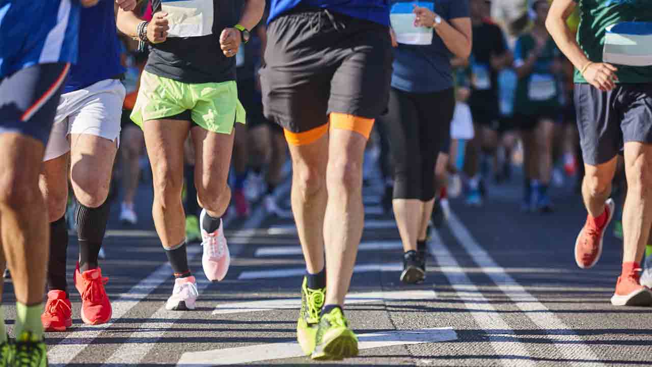 21 కిలోమీటర్ల మారథాన్‌ చేసి..