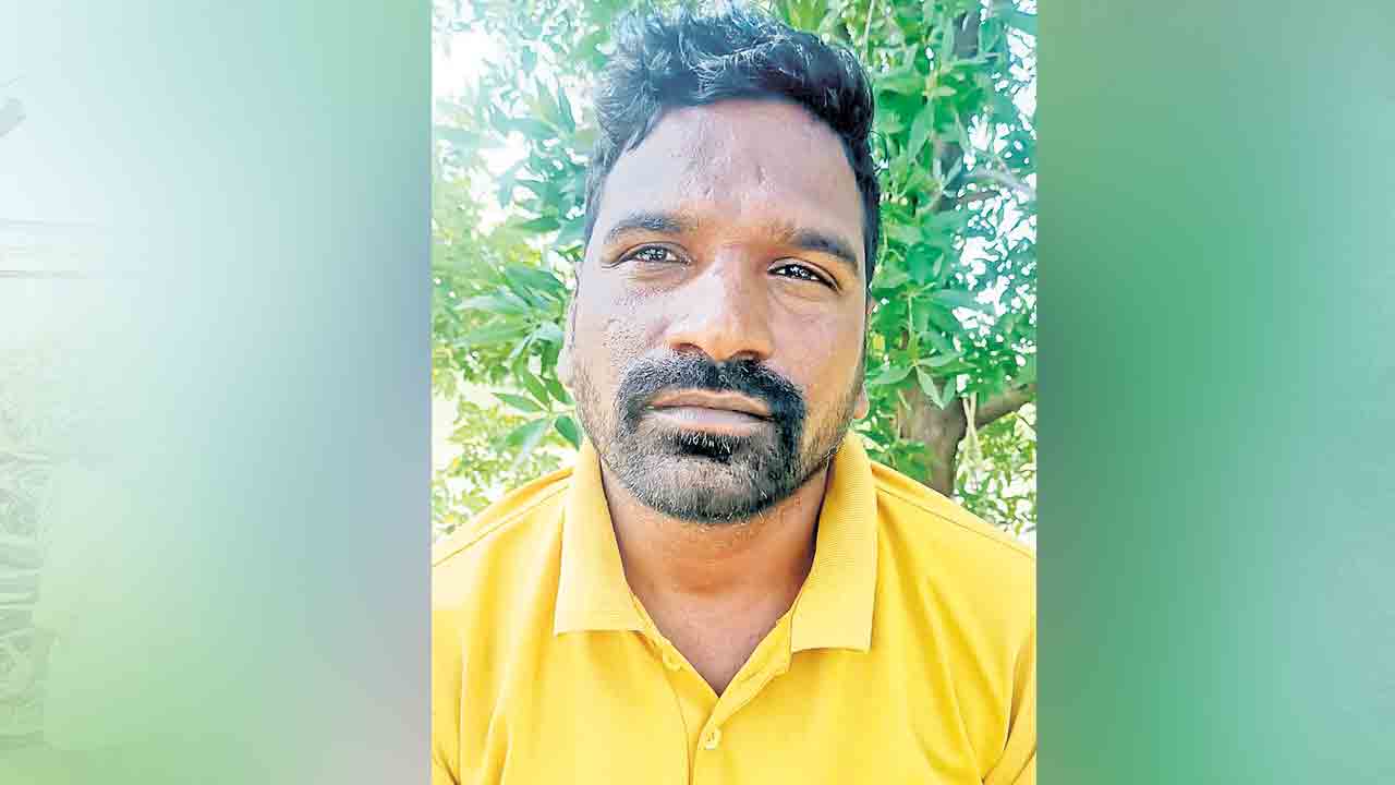 చేతకాకుంటే దిగిపోండి.. యూరియా ఇవ్వలేని ఈ ప్రభుత్వం ఉంటే ఎంత? ఊడితే ఎంత?