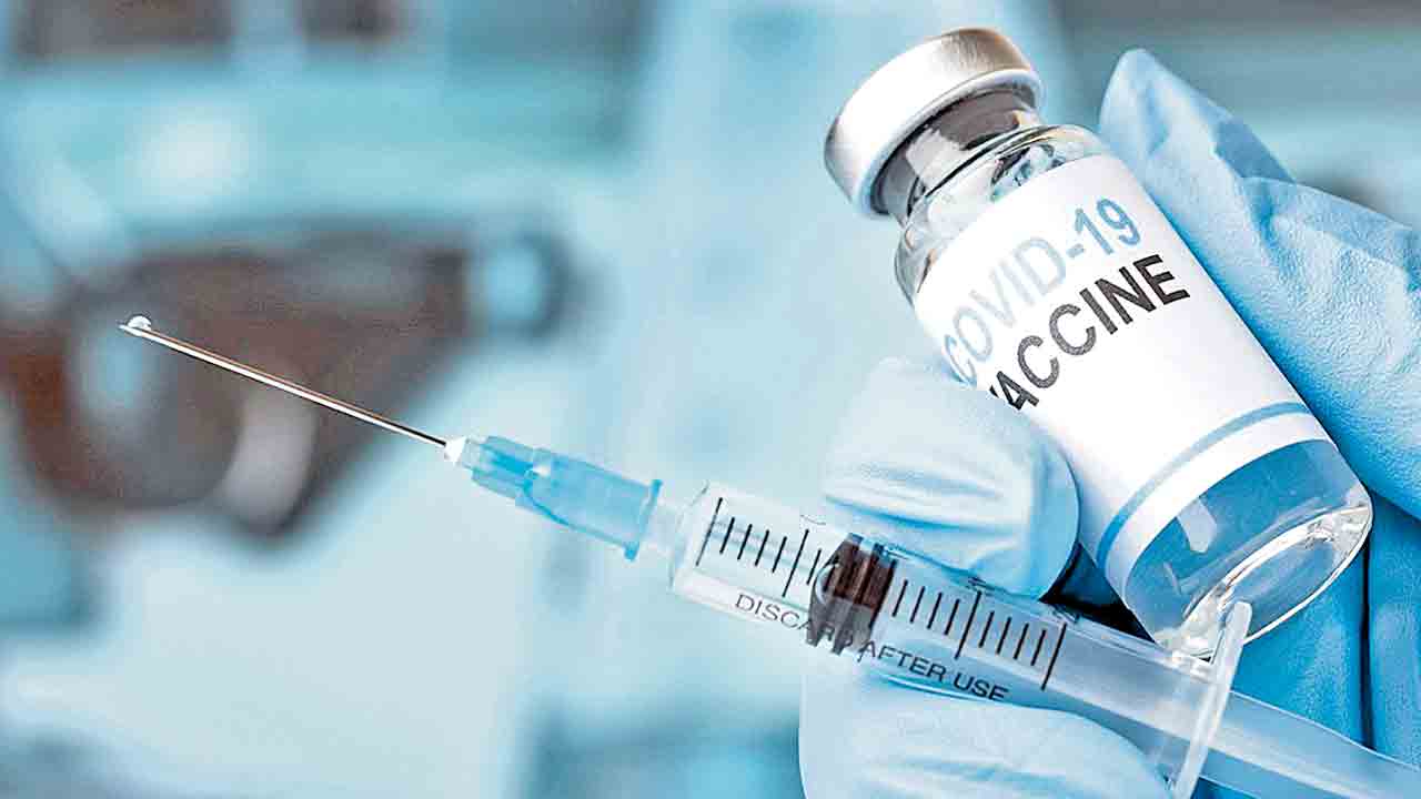 కరోనా వ్యాక్సిన్‌తోనే ఆకస్మిక మరణాలు.. టీకా వేసుకున్న వారిలో త్రాంబోసిస్‌, గుండెపోటు, పక్షవాతం