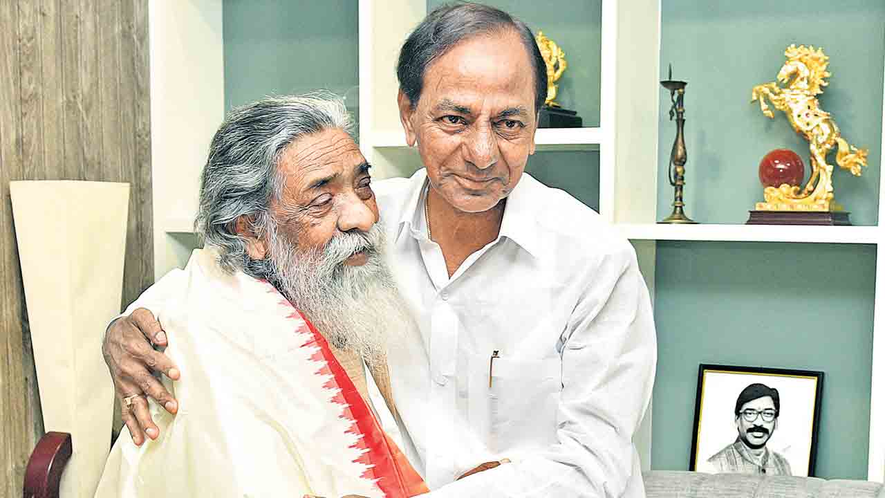 అస్తిత్వ పోరాటాలకు స్ఫూర్తి శిబూసొరేన్‌ ఇకలేరు.. రాష్ట్ర ఉద్యమానికి సొరేన్‌ సహకారం మరువలేనిది : కేసీఆర్‌