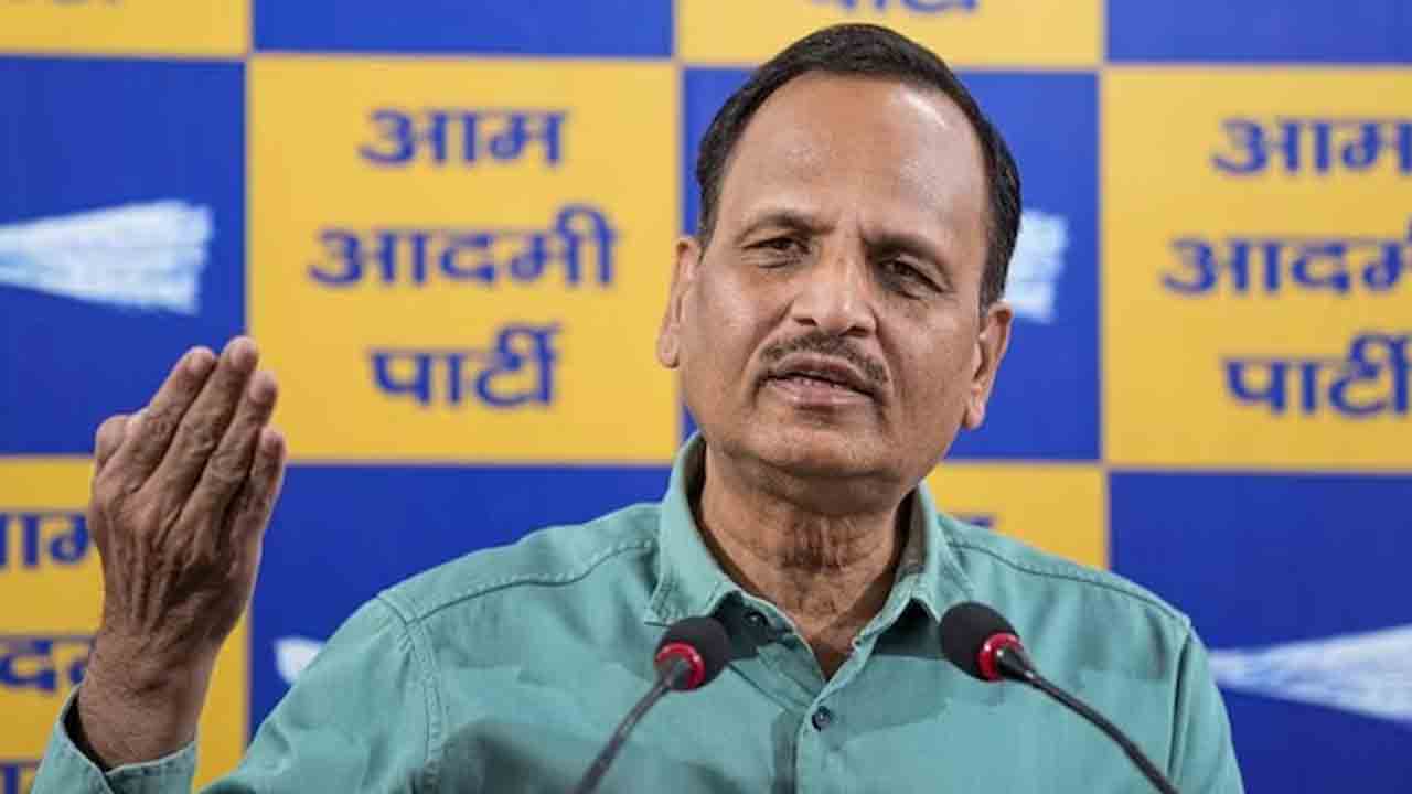 ఆప్‌ నేత సత్యేందర్‌ జైన్‌పై కేసు మూసివేత.. సాక్ష్యాధారాల సేకరణలో సీబీఐ విఫలం : ఢిల్లీ కోర్టు