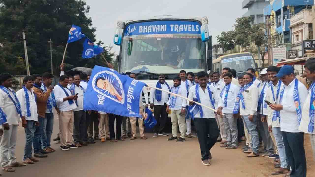 చలో హైదరాబాద్‌ను విజయవంతం చేయండి’