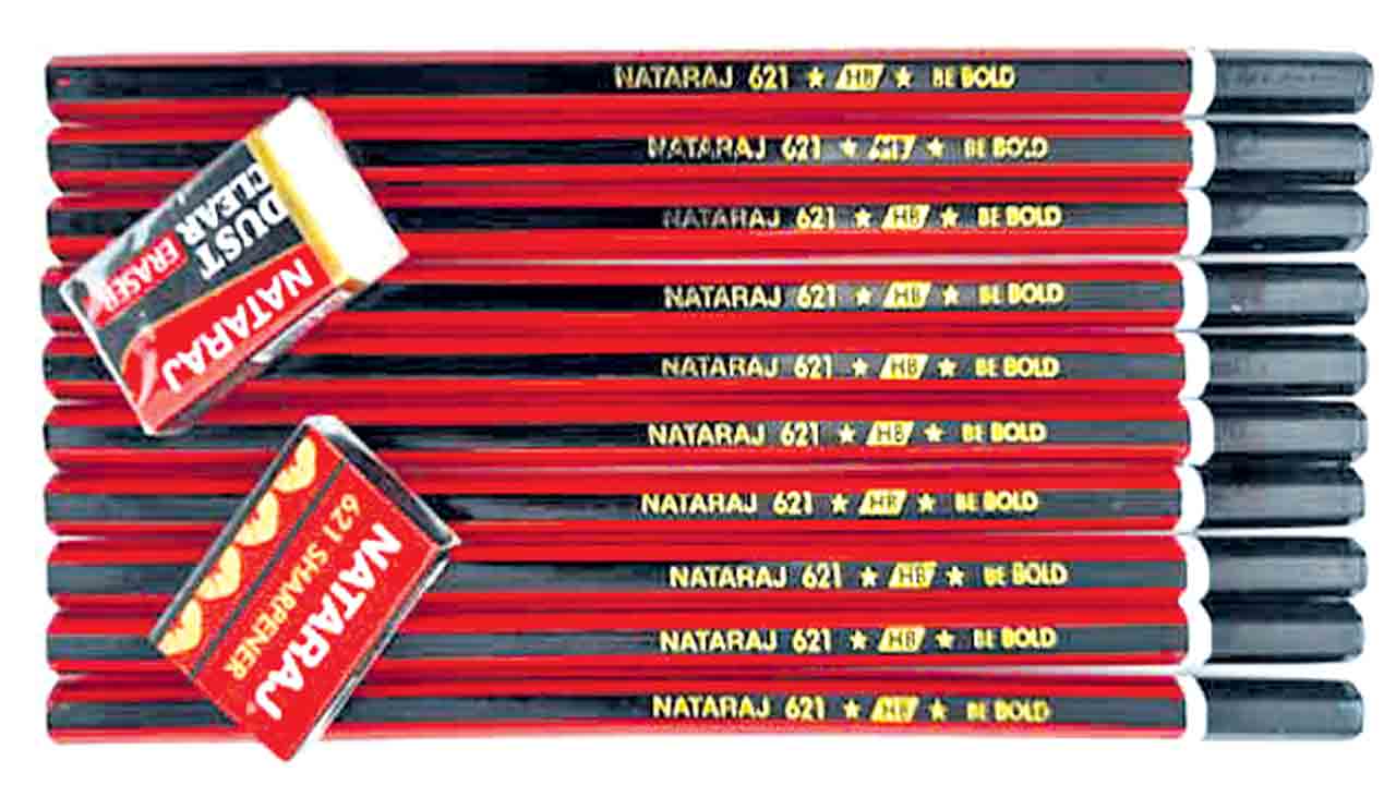 Nataraj Pencils | పెన్సిల్‌తో అదృష్ట రేఖలు..