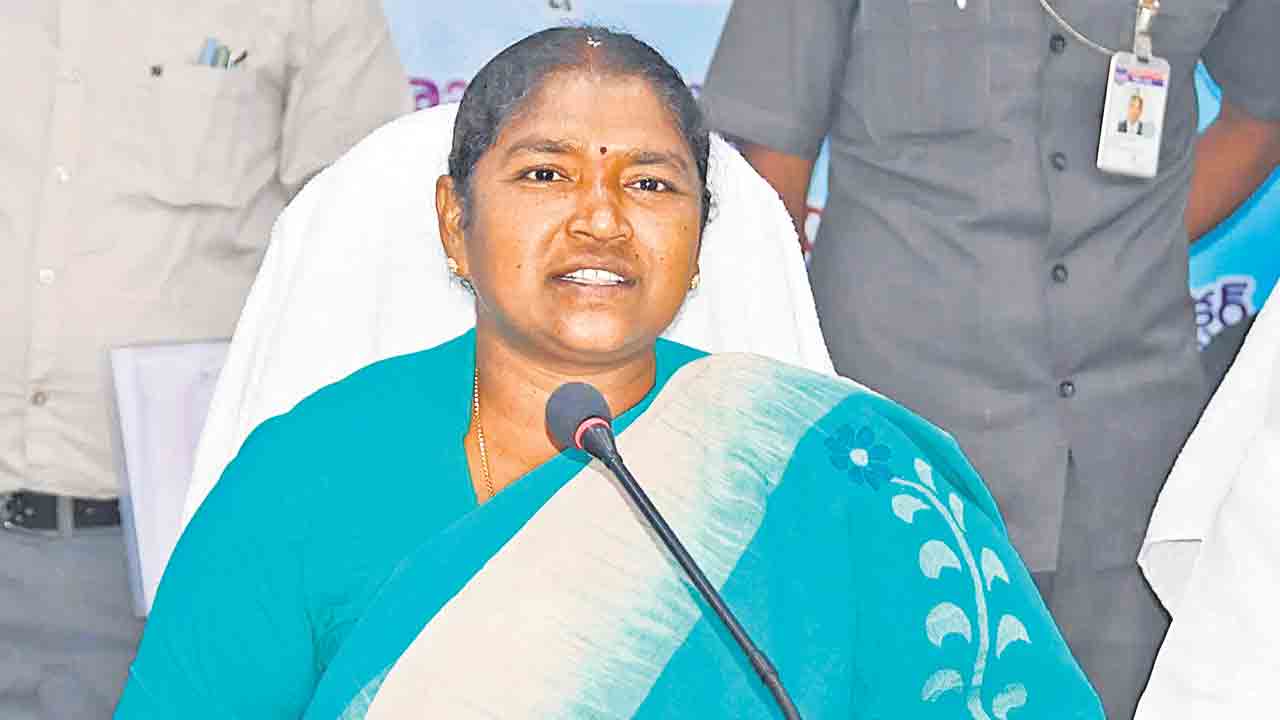 అలసత్వం వద్దు.. అప్రమత్తంగా ఉండండి