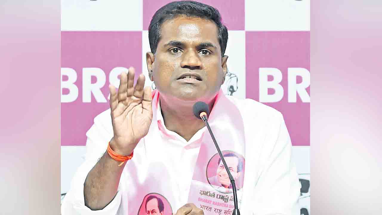 ఓయూ విద్యార్థులను విడుదల చేయాలి