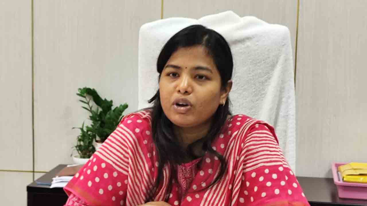 డీఈవోగా శ్రీజ నేడు బాధ్యతల స్వీకరణ