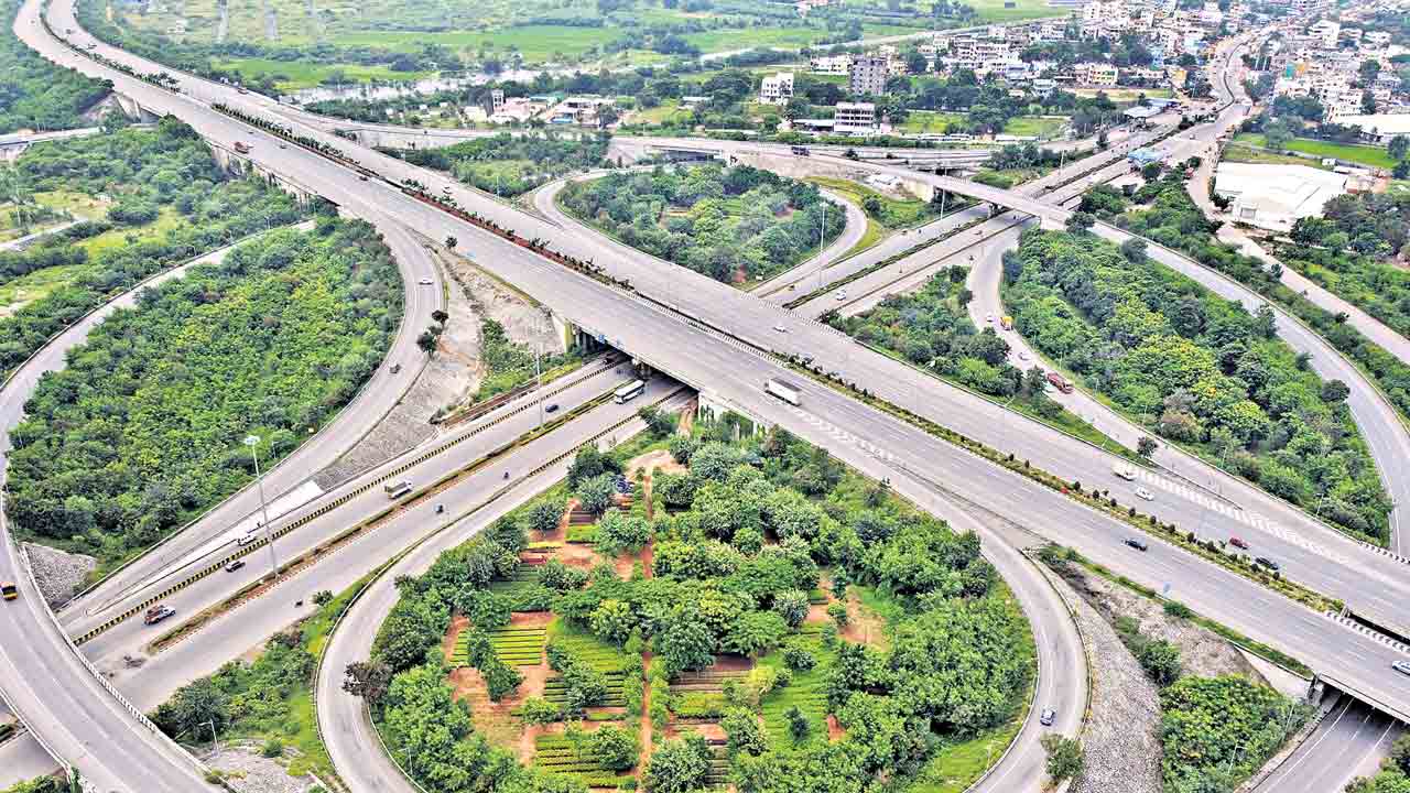 Regional Ring Road | ప్రధానితో భేటీ మతలబేమిటో?