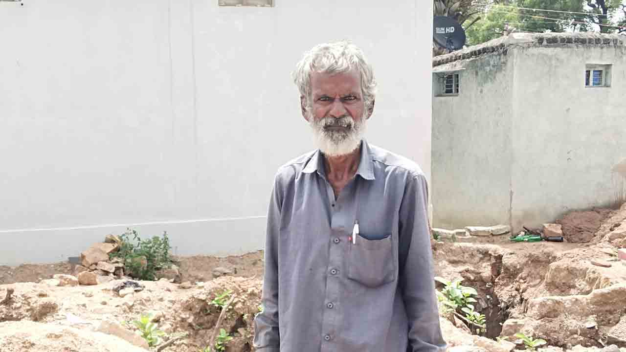 కొనసాగుతున్న కాంగ్రెస్‌ కబ్జాలు