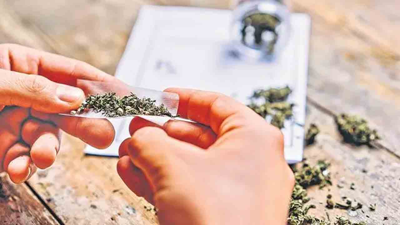 9 మంది మెడికోలకు డ్రగ్స్ పాజిటివ్