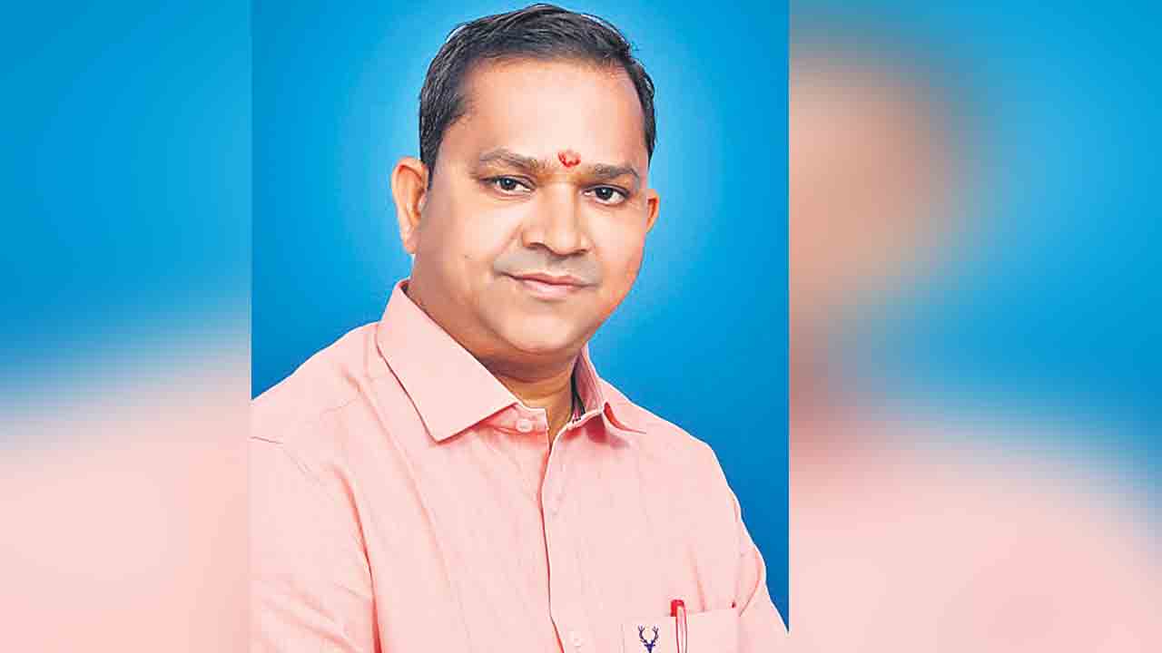 ‘నమస్తే తెలంగాణ’ ఫొటోగ్రాఫర్‌కు ఉత్తమ అవార్డు