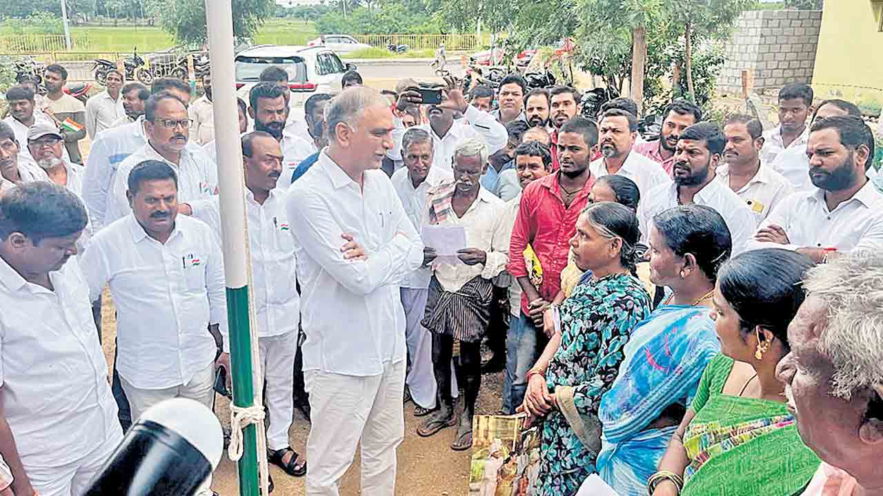 పాలన చేతగాకుంటే దిగిపో రేవంత్‌