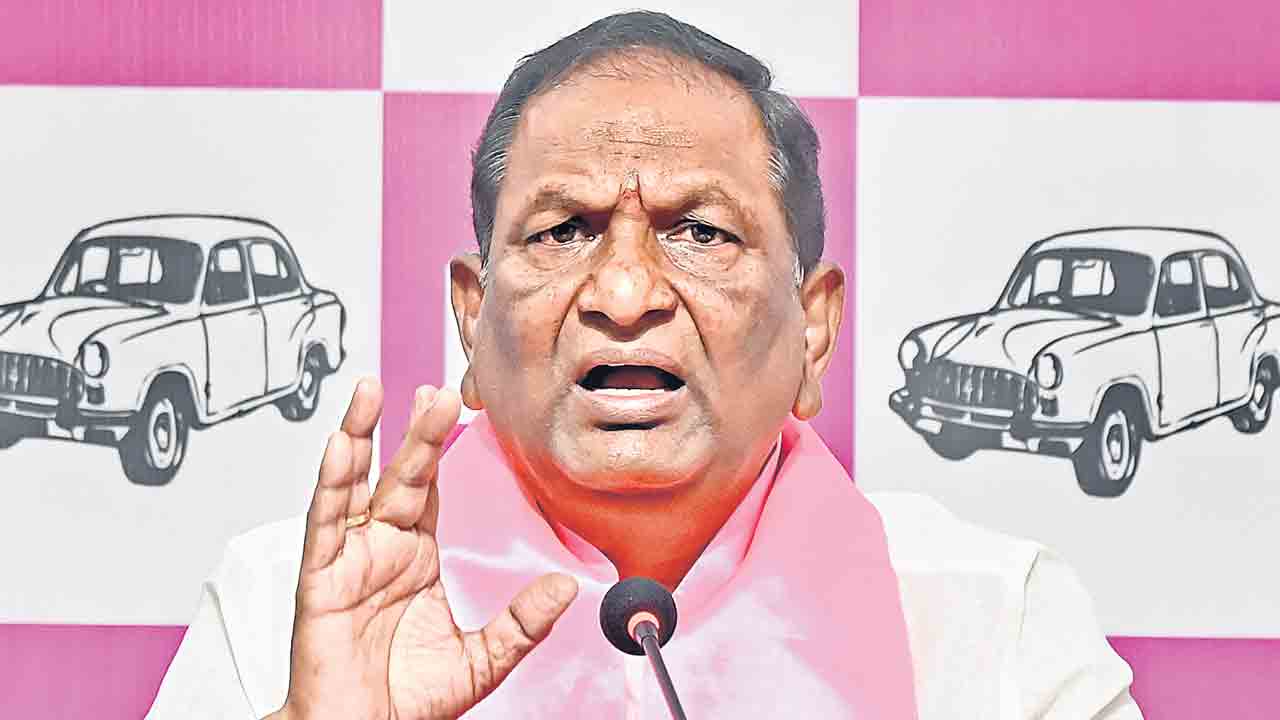 కాంగ్రెస్‌ పాలనలో గురుకులాలు సర్వనాశనం