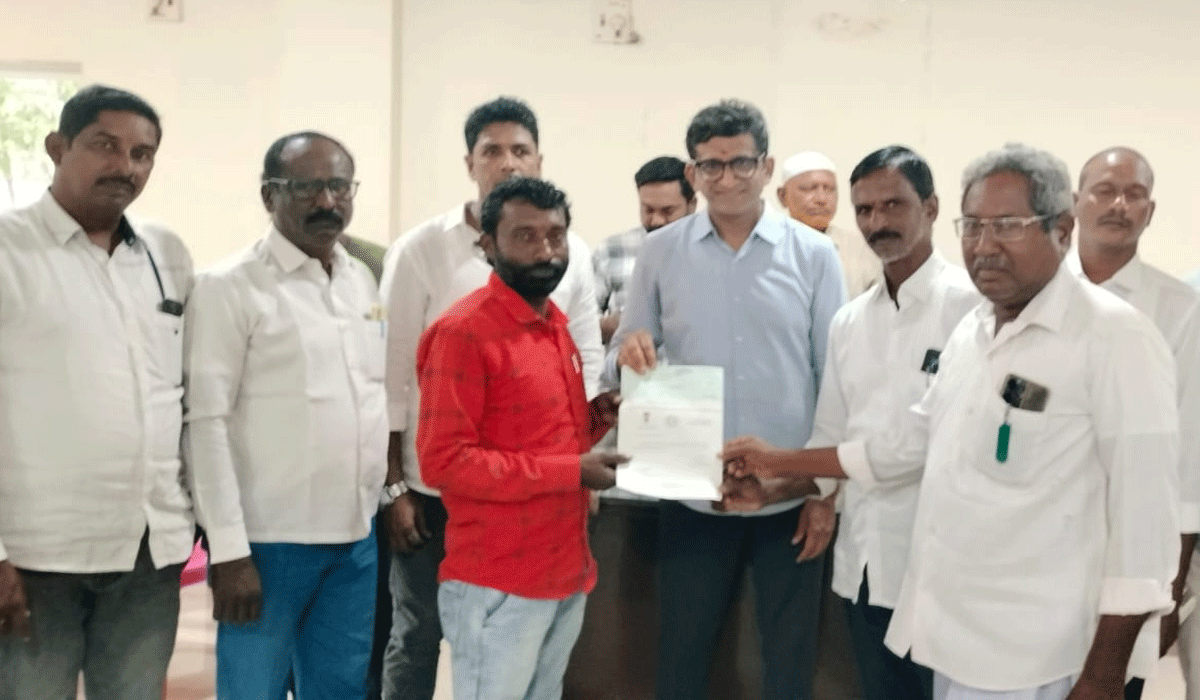 MLA Dr. Kalvakuntla Sanjay | రాజకీయాల్లో హుందాతనంతో మెలగాలి.. కోరుట్ల ఎమ్మెల్యే డాక్టర్ సంజయ్ కల్వకుంట్ల