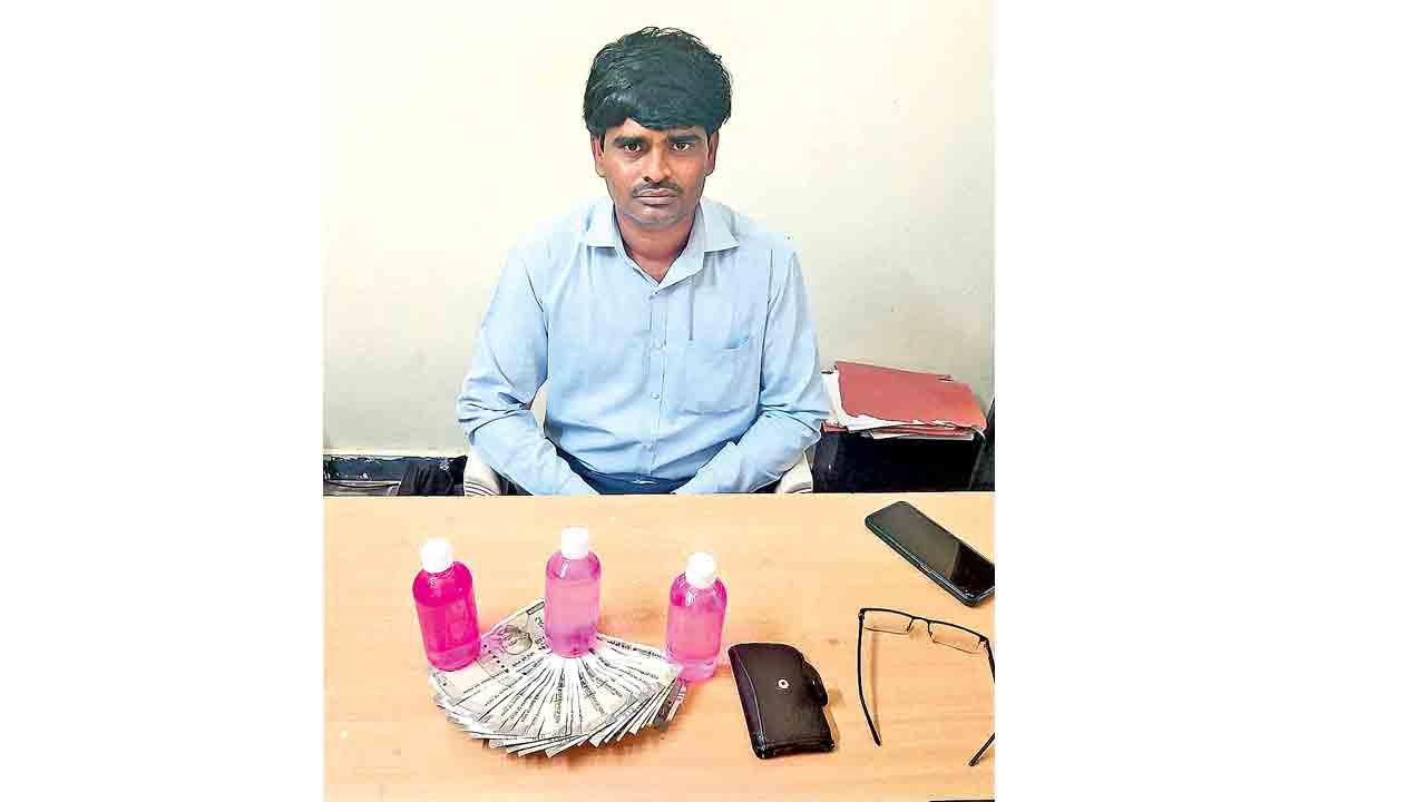 బిల్లు ఆమోదం కోసం లంచం