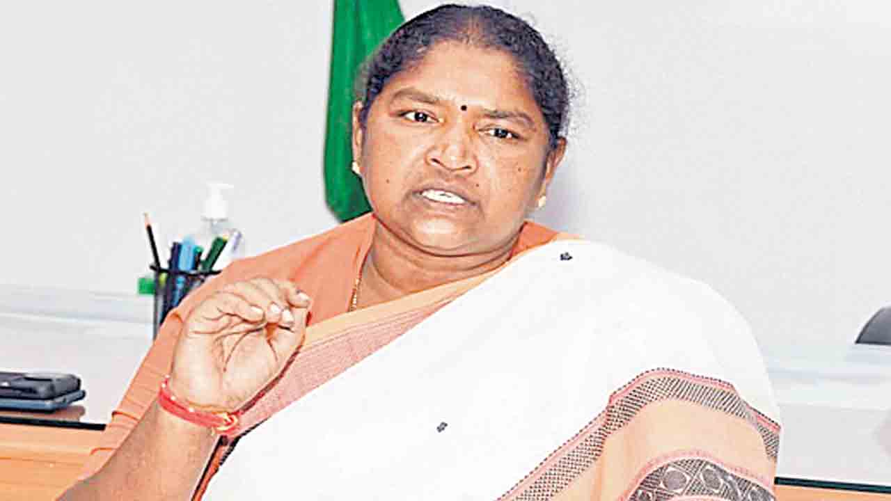 మహిళా పోలీసుల కోసం ప్రత్యేక సెల్‌