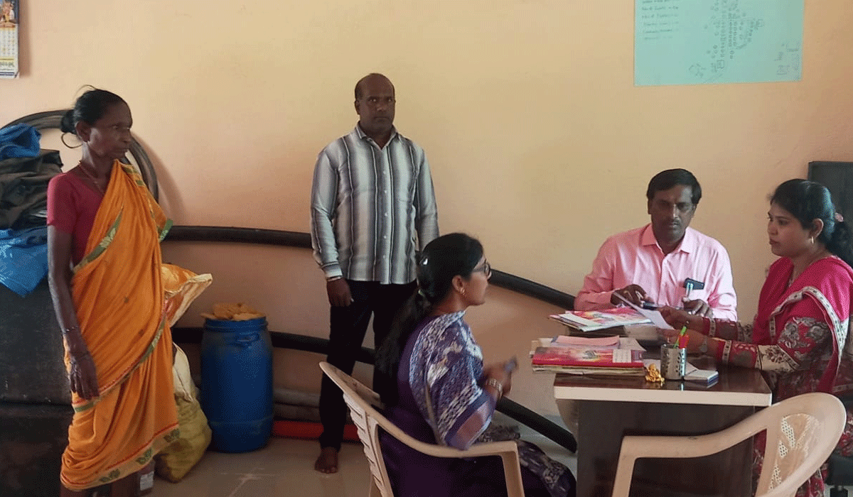 Sarangapur | సమన్వయంతో గ్రామ అభివృద్ధికి పాటుపడాలి.. డీఎల్‌పీవో వాసవి