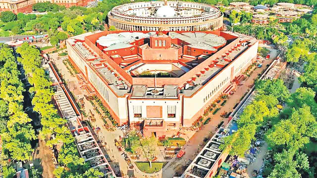 విశ్వగురూ.. వింటున్నారా?