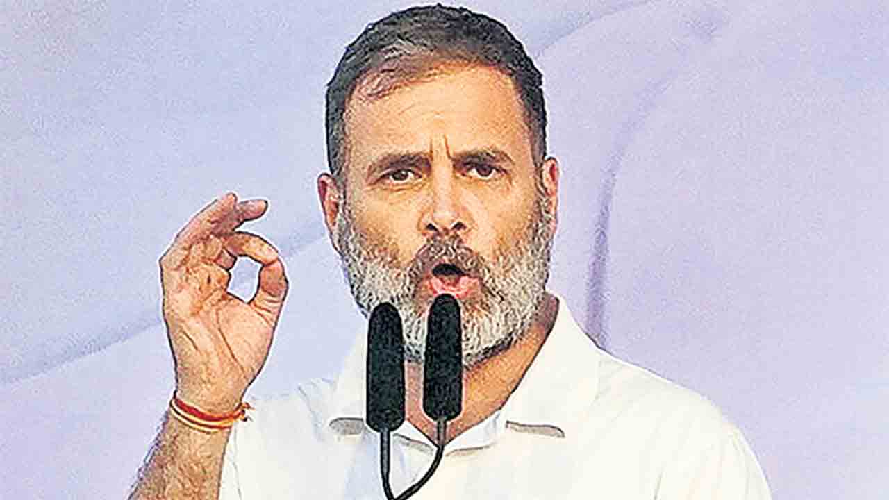‘ఓట్ చోరీ’ అనొద్దు, ఆధారాలివ్వు.. రాహుల్ గాంధీకి చెప్పిన ఈసీ