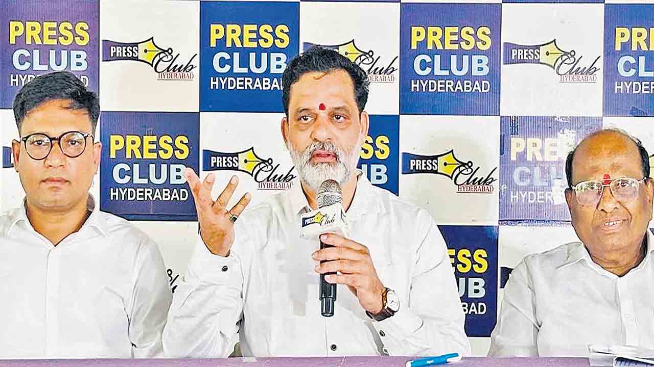 ఢిల్లీలో కాంగ్రెస్‌ది రాజకీయ హంగామా!