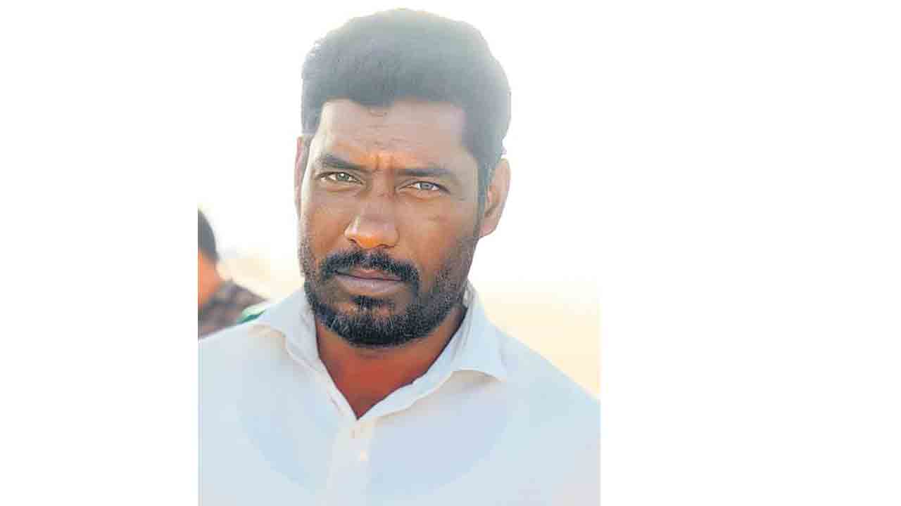 అప్పుల బాధతో రైతు ఆత్మహత్య