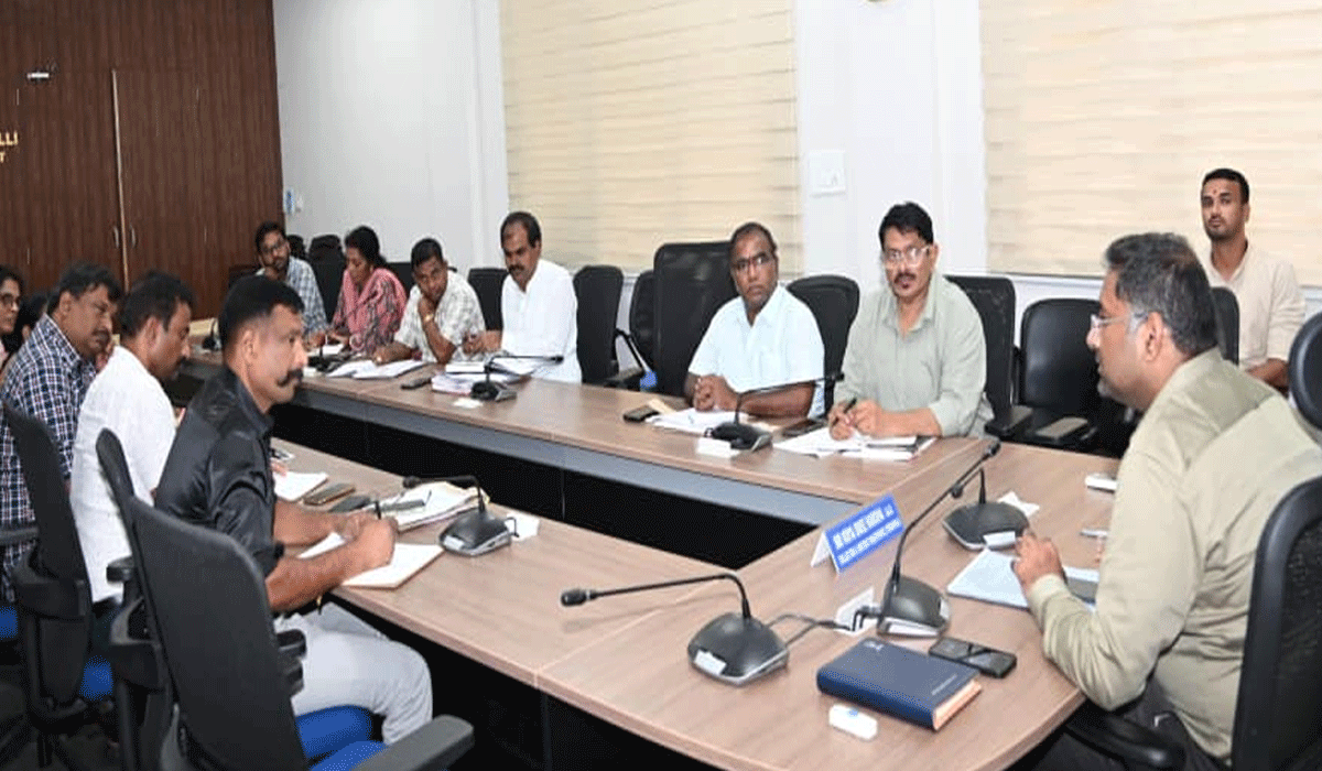 Complete information | సెప్టెంబర్‌ 7లోగా సంపూర్ణ సమాచారం అందించాలి.. పెద్దపల్లి కలెక్టర్‌ కోయ శ్రీ హర్ష