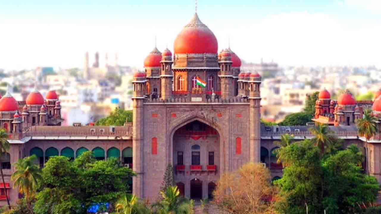 టీచర్ల ప్రమోషన్లకు బ్రేక్‌