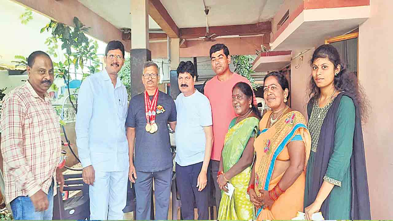 73 ఏండ్ల వయసులో