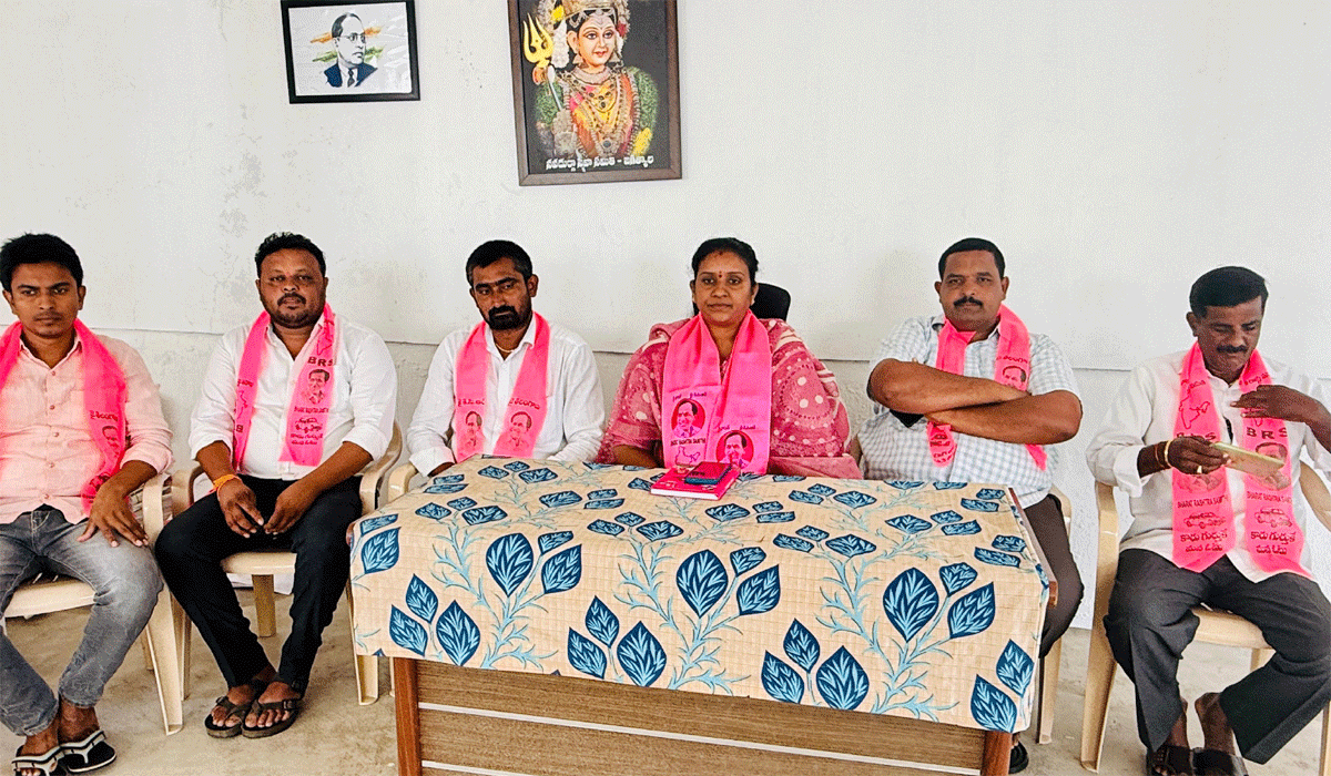 Dava Vasantha | నిరుద్యోగుల పాలిట పాపపు పార్టీ కాంగ్రెస్సే.. జగిత్యాల మాజీ చైర్‌పర్సన్‌ దావ వసంత