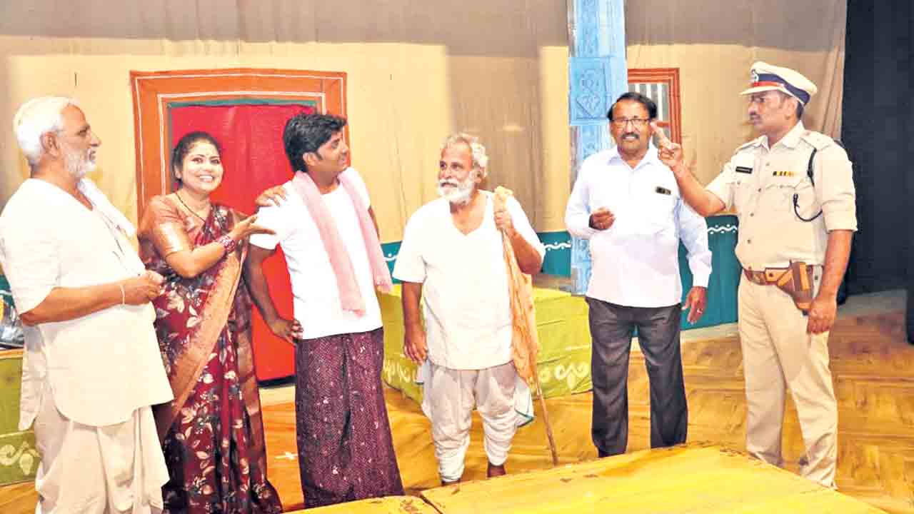 ఏమిటీ కక్ష..? ఎందుకీ శిక్ష..?‘