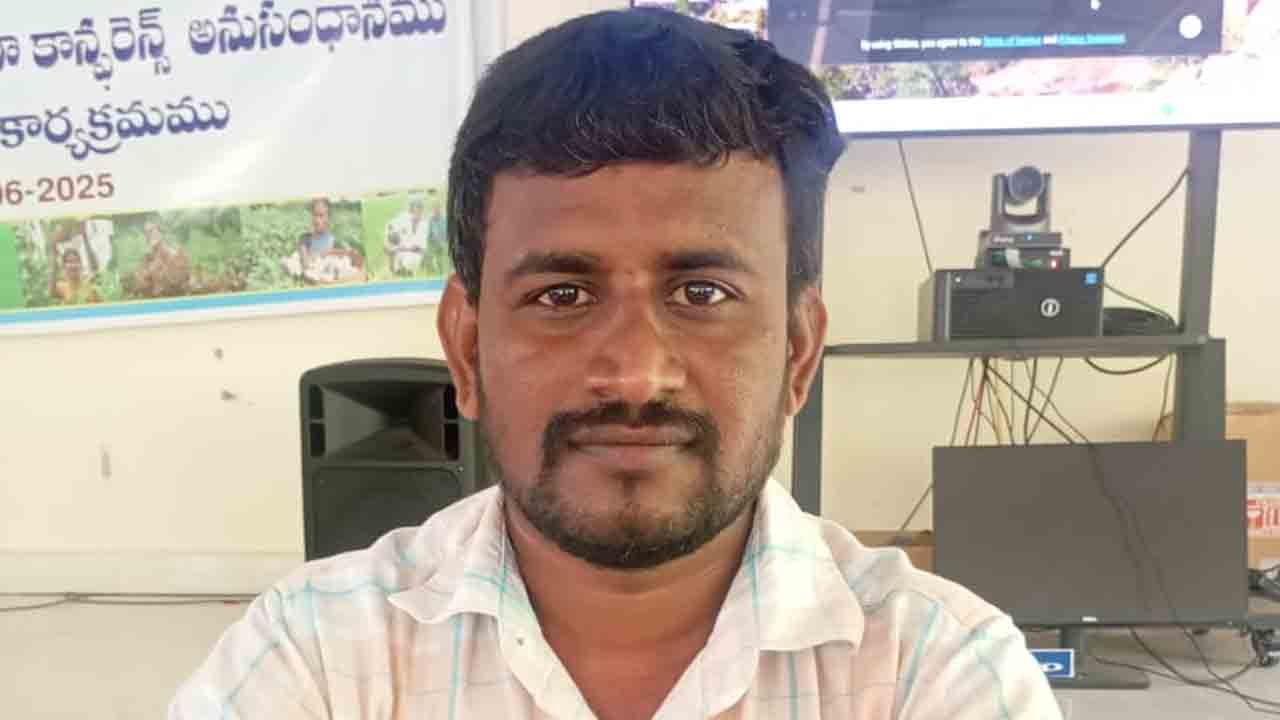 Agriculture Machines | సబ్సిడీ యంత్ర పరికరాలను సద్వినియోగం చేసుకోవాలి.. రైతులకు ఏవో నరేష్ సూచన