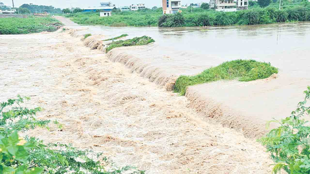 వాన.. వరద