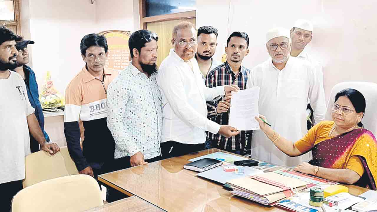 రిజిస్ట్రేషన్‌ శాఖలో అవినీతి బాగోతం