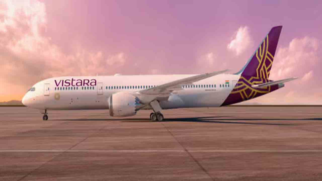 Air Vistara flight | ఢిల్లీ-విజయవాడ ఎయిర్విస్తారా విమానంలో సాంకేతిక లోపం