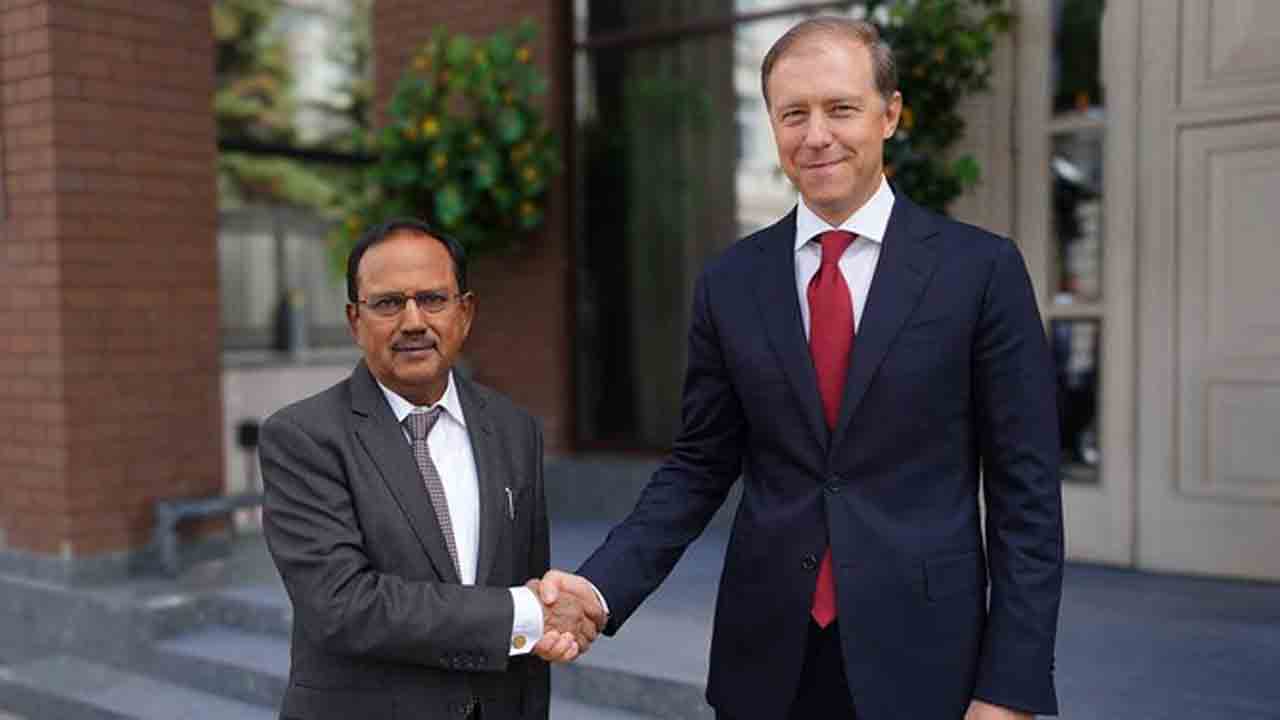 Ajit Doval | రష్యా ఉప ప్రధానితో అజిత్‌ దోవల్‌ భేటీ.. మిలిటరీ-సాంకేతిక ఒప్పందాలపై ద్వైపాక్షిక చర్చలు