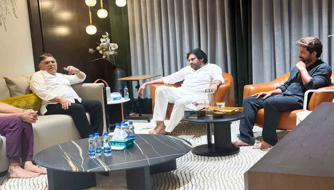 Allu arvind | అల్లు ఫ్యామిలీని ప‌ర‌మ‌ర్శించిన డిప్యూటీ సీఎం ప‌వ‌న్ క‌ళ్యాణ్