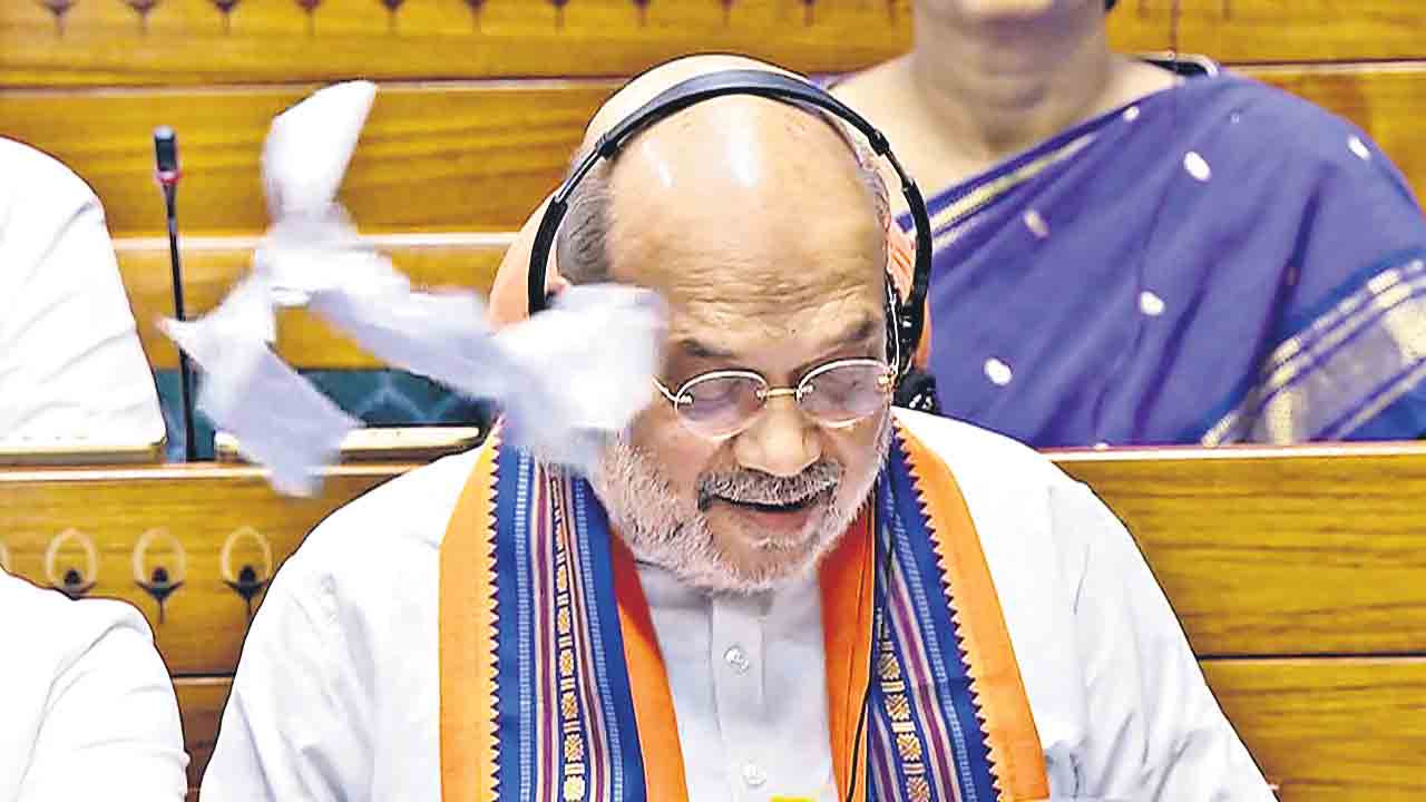 30 రోజులు కస్టడీలో ఉంటే ఉద్వాసన