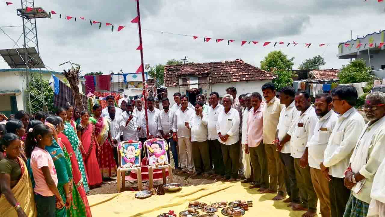 Increase Pensions | పింఛన్లను పెంచి ఇస్తామన్న హామీని కాంగ్రెస్‌ నిలబెట్టుకోవాలి