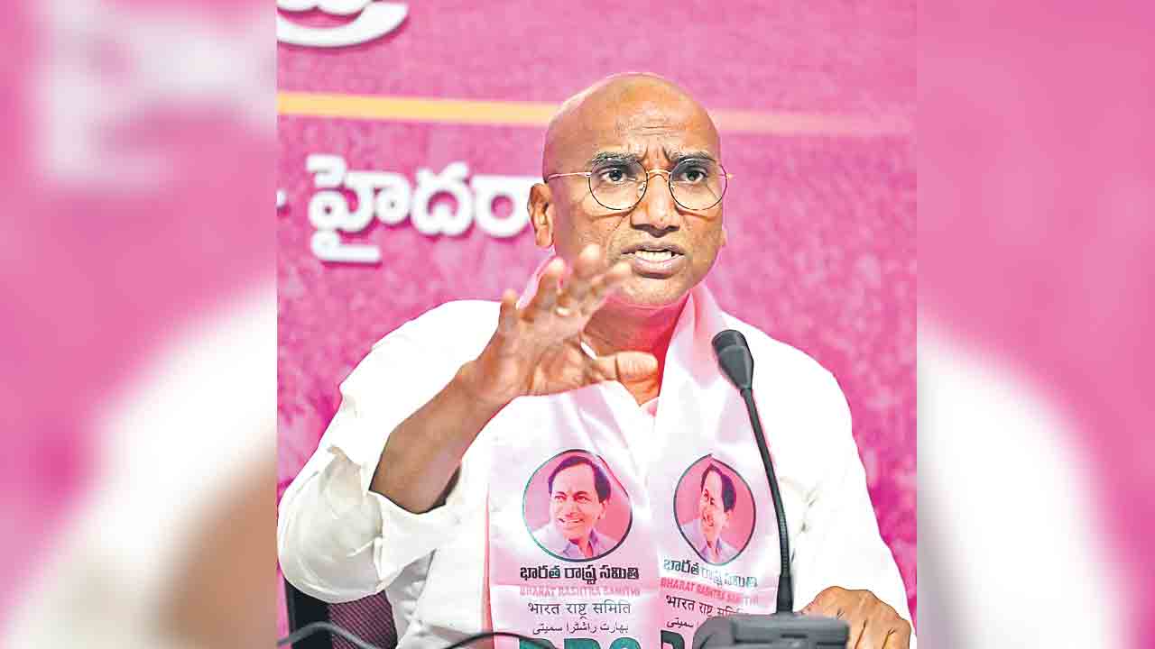 బహుజనులకు కాంట్రాక్టులు బంద్