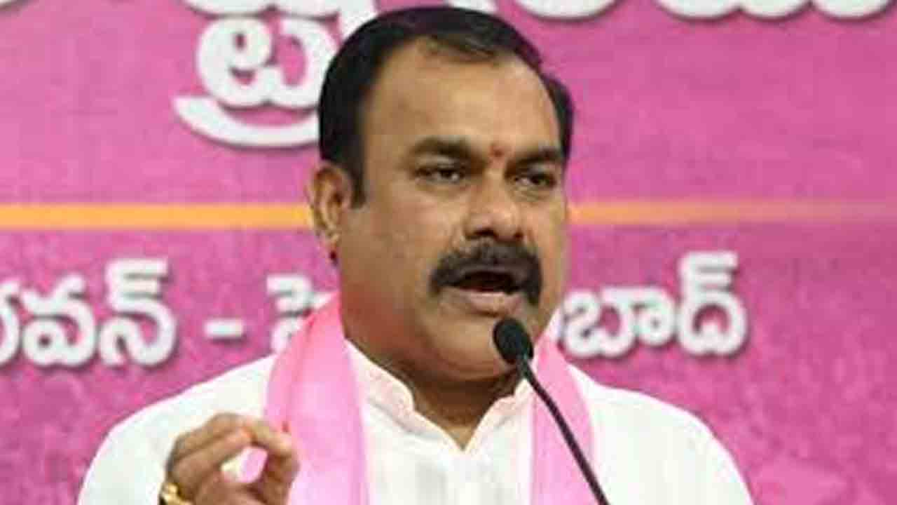 బీజేపీని కాంగ్రెస్‌ బీ టీంగా మార్చిన బండి