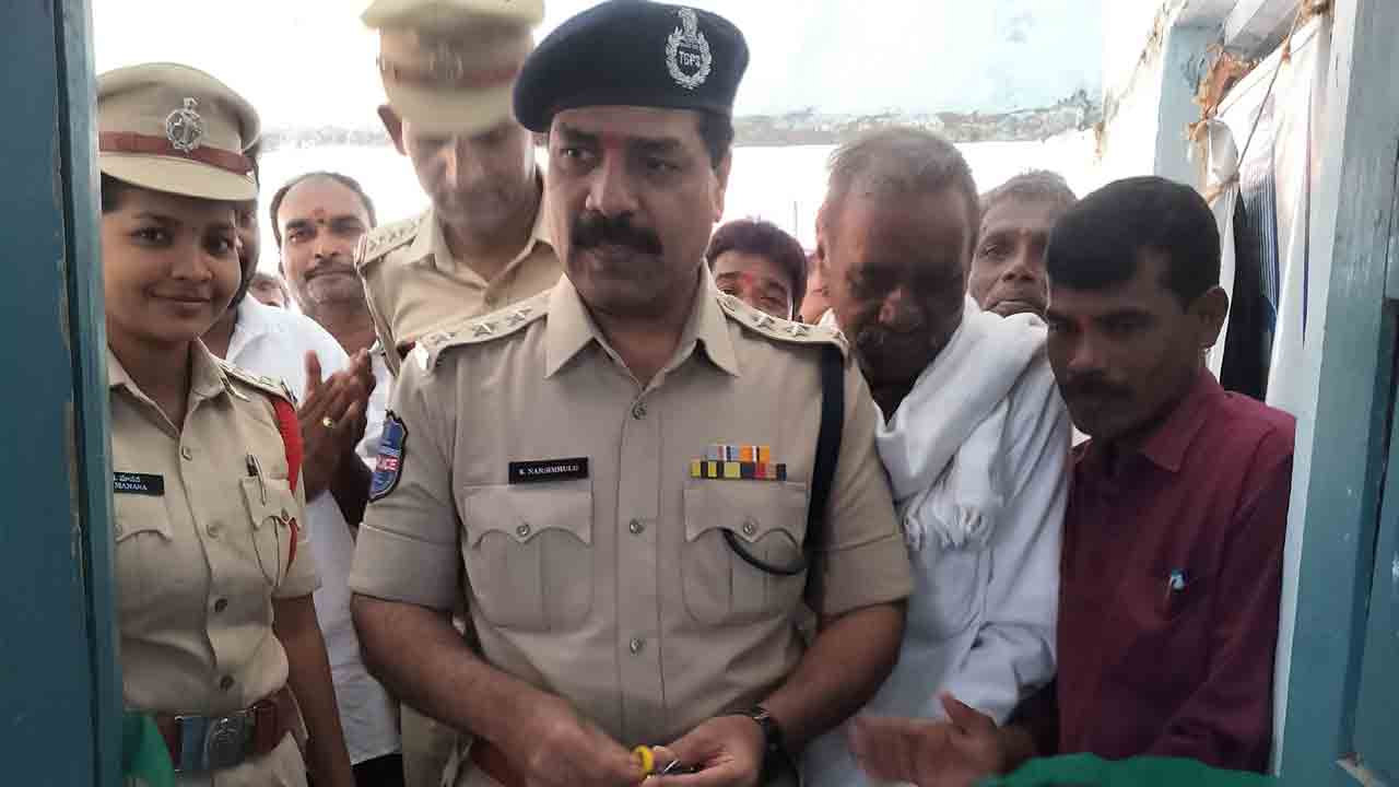 CC Cameras | రాత్రింబవళ్లు ప్రజలకు రక్షణగా సీసీ కెమెరాలు : గజ్వేల్ ఏసీపీ నర్సింలు